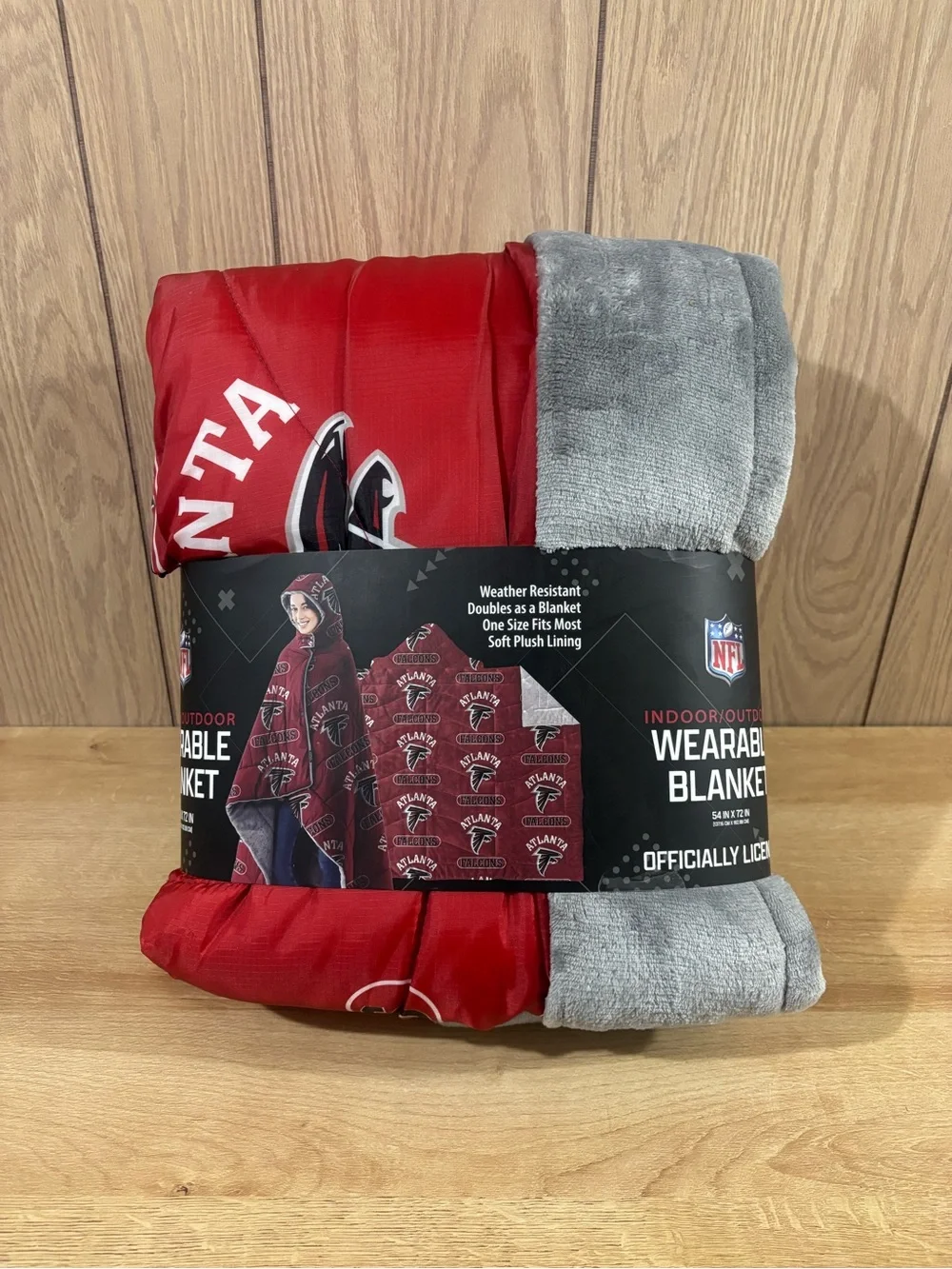 NFL Atlanta Falcons Wearable Blanket Brand New